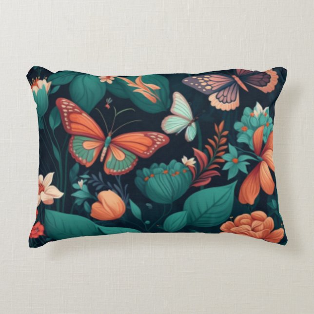 Schöne Blume und Schmetterlinge im Dschungel Dekokissen (Vorderseite)