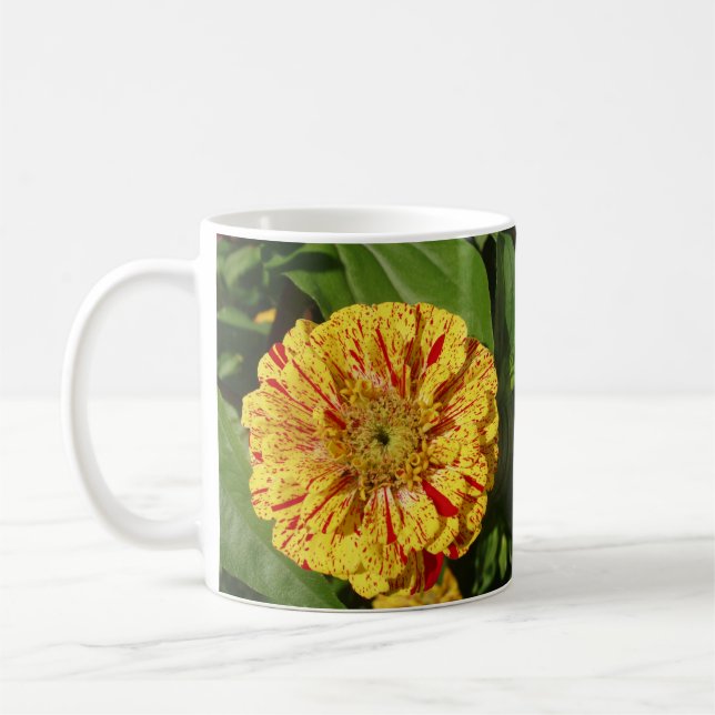 Schöne Blumen-Kaffeetasse Kaffeetasse (Links)