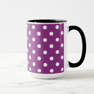 Schöne Brombeerfarbe mit weißen Tupfen Tasse