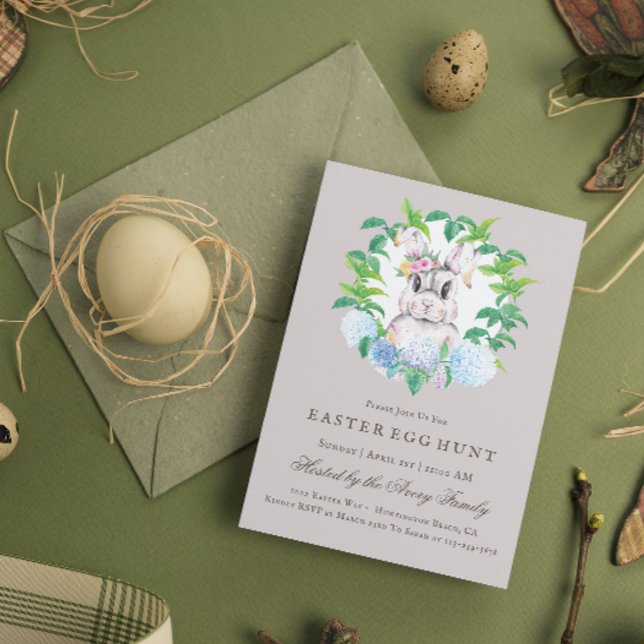 Schöne Bunny Floral Wreath Ostereier Jagd Einladung (Von Creator hochgeladen)