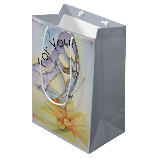 Schöne Butterfly-Gelbe Blume Mittlere Geschenktüte (Vorderseite Schrägansicht)