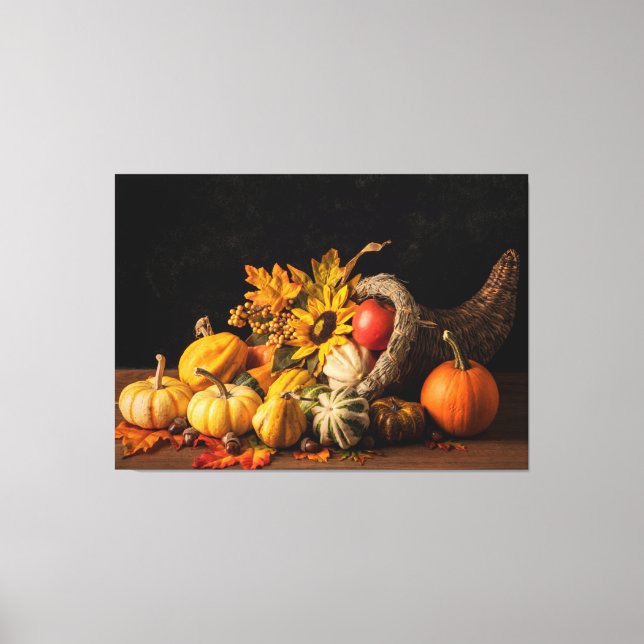 Schöne Cornucopia gefüllt mit Herbstgürteln Leinwanddruck (Vorderseite)