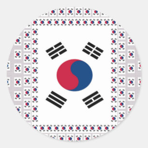Schöne diagonale koreanische Flagge: Eine unendlic Runder Aufkleber