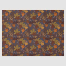 Schöne dunkle Herbstlaube Acorns Pine Cones Seidenpapier