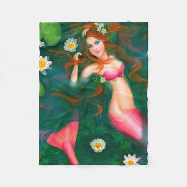 Schöne Fantasy-rote Meerjungfrau am See Fleecedecke (Vorderseite)