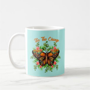 Schöne, farbenfrohe Schmetterlinge und Blüte der N Kaffeetasse