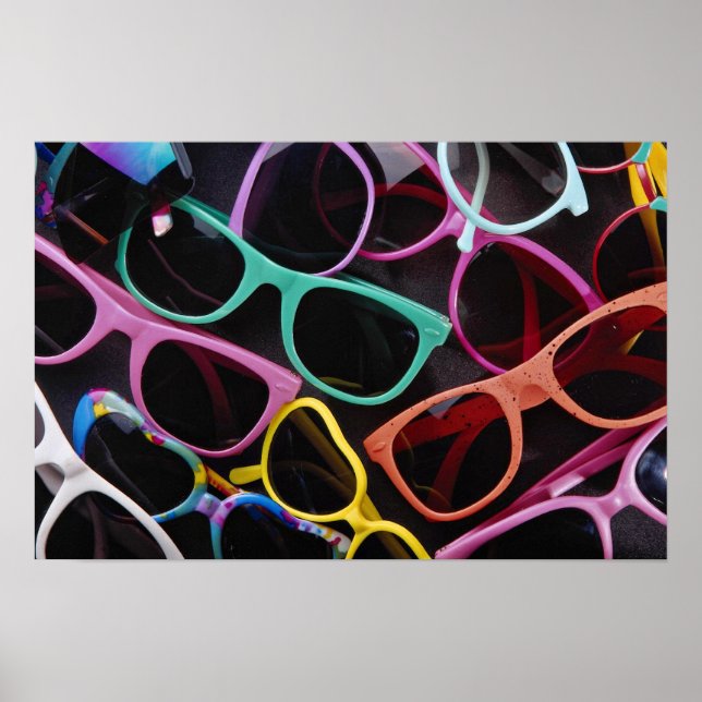 Schöne farbenfrohe Sonnenbrille Poster (Vorne)