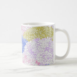 Schöne Felder von Hydrangeas Tasse