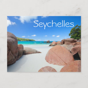 Schöne felsige Küste auf den Seychellen Postkarte