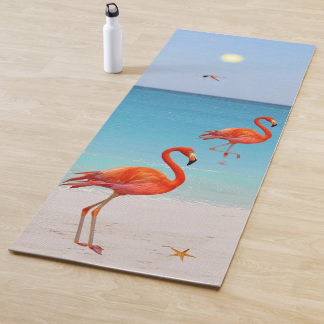 Schöne Flamingos am Strand Yogamatte (Beispiel)