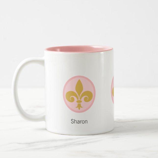 Schöne Fleur-de-lis-Blume auf Pink & White Zweifarbige Tasse (Links)