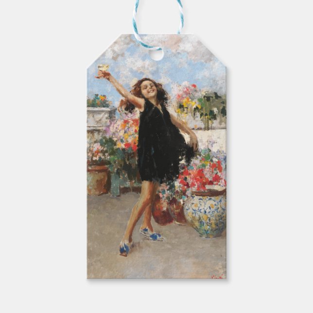 Schöne Frau feiert fröhliche Begegnung Geschenkanhänger (Vorderseite)