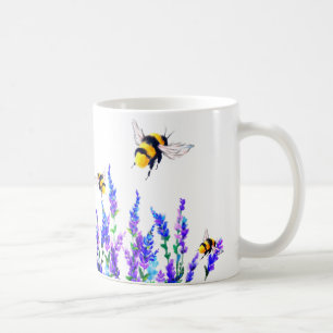 Schöne Frühlingsblumen und Bienen fliegen - frisch Kaffeetasse