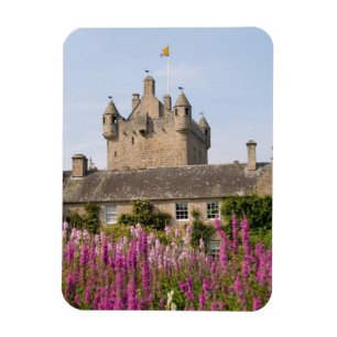 Schöne Gärten und berühmtes Schloss in Schottland Magnet