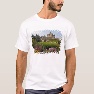 Schöne Gärten und berühmtes Schloss in T-Shirt
