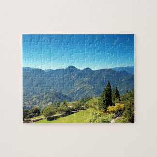 Schöne Gebirgslandschaft in Taiwan Puzzle