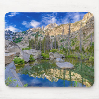 Schöne Gebirgswildnis Mousepad