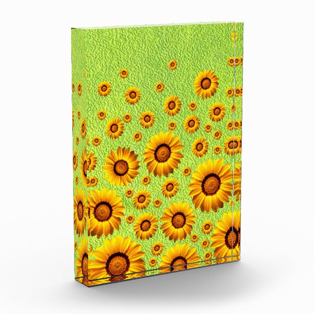 Schöne gelbe Blumen auf abstraktem Grün Fotoblock (Links)