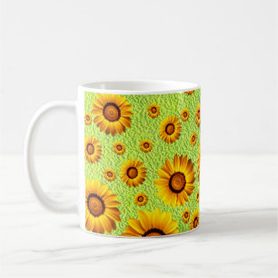 Schöne gelbe Blumen auf abstraktem Grün Kaffeetasse