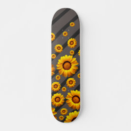 Schöne gelbe Blumen auf grauen, schwarzen Streifen Skateboard