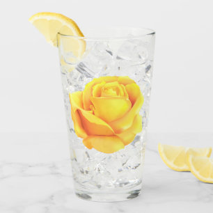 Schöne Gelbe Rose Glas