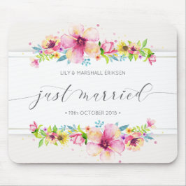 Schöne gerade verheiratete Hochzeit | Mousepad