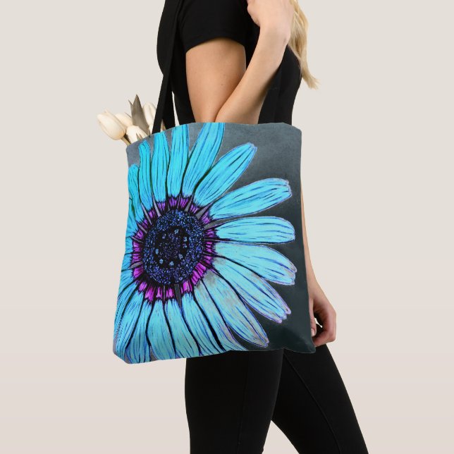Schöne handgezeichnete Blume (Von Nahem)