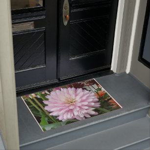 Schöne hellpurpurne Dahlie-Blume Fußmatte