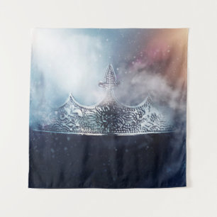 Schöne Königin und Königskrone Wandteppich