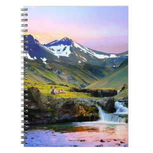 Schöne Landschaft Landschaft Islands Notizblock