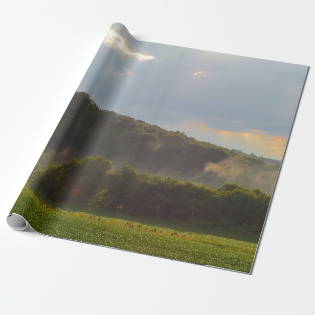 Schöne Landschaft Sicht auf Berg und Wald Geschenkpapier (Ungerollt)