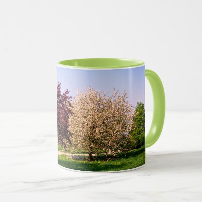 Schöne Landschaft und Bäume Tasse (VorderseiteRechts)