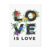 Schöne Liebe mit Blumen ist stolz auf die Liebe