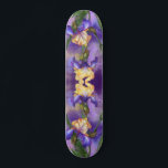 Schöne Lila Iris Blume Malerei Skateboard<br><div class="desc">Schöne Lila Iris Blume Migned Art Painting - Irische Blume und Blätter</div>