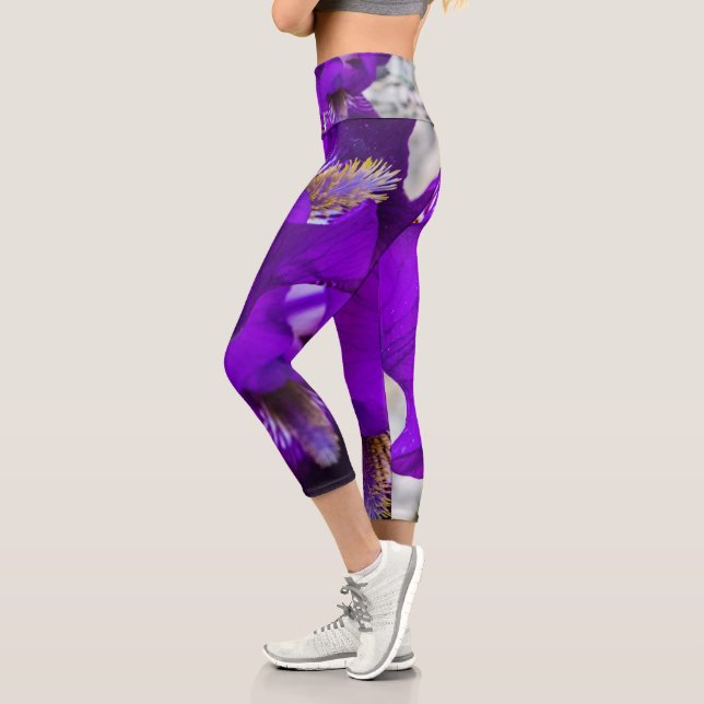 Schöne lila Iris Capri Leggings (Links)