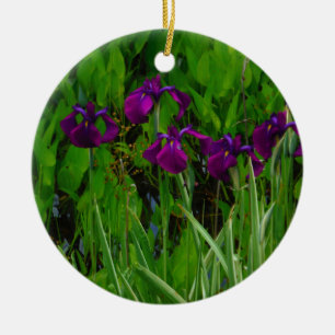 Schöne Lila Iris Keramikornament