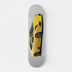 Schöne Luxus-Sportwagen Skateboard