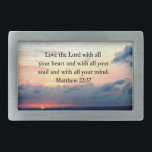 SCHÖNE MATTHEW 22:37 SONNENRISE FOTO DESIGN RECHTECKIGE GÜRTELSCHNALLE<br><div class="desc">Liebe den Herrn mit deinem ganzen Herzen, mit deinem ganzen Soul und mit deinem ganzen Verstand. Ermutigen Sie alle mit Ihrem Glauben, Ihrer Hoffnung und Ihrer Liebe in Jesus Christus mit diesem atemberaubenden Sonnenaufgang über dem Ozean Original Foto Design mit der motivierenden Schrift Vers Matthew 22:37 über T-Shirts und Geschenke....</div>