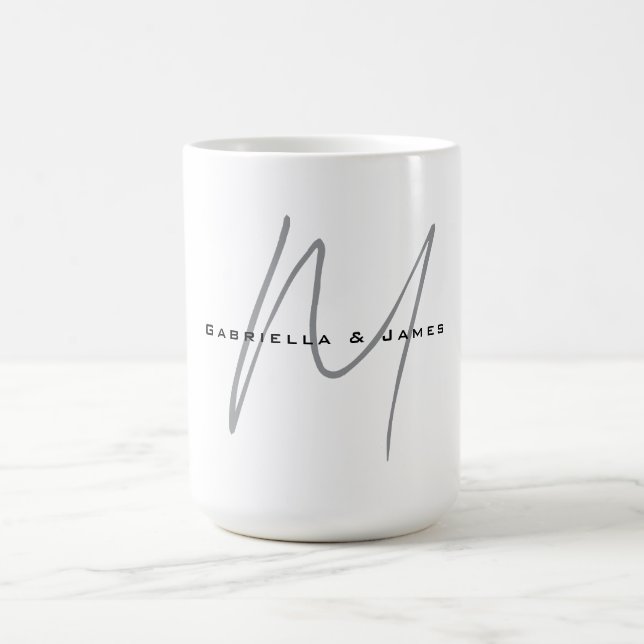 Schöne monogrammierte schwarze weiße graue Kalligr Kaffeetasse (Mittel)
