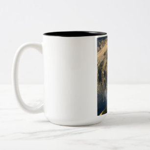 Schöne Naturlandschaft Zweifarbiges Kaffeetasse