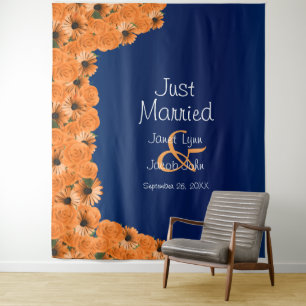 Schöne Orange Rose und Navy Blue II Wandteppich