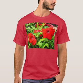 Schöne Petunia T-Shirt