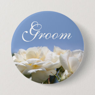 Schöne reine weiße Rosenblume Bräutigam Hochzeit Button