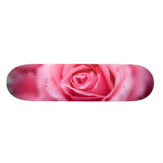 Schöne Rosa Rose Skateboard