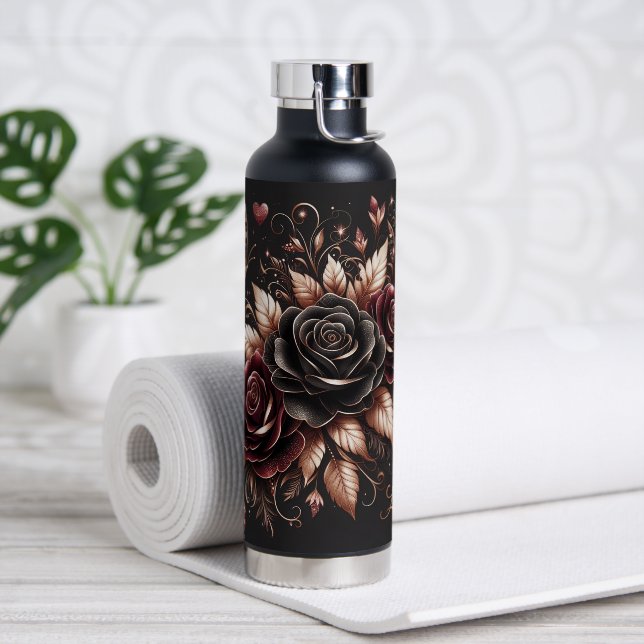 Schöne Rose aus Schwarz und Burgund Trinkflasche (Yoga)