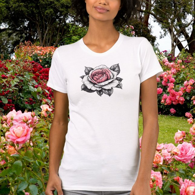 Schöne Rose Illustration T-Shirt (Von Creator hochgeladen)