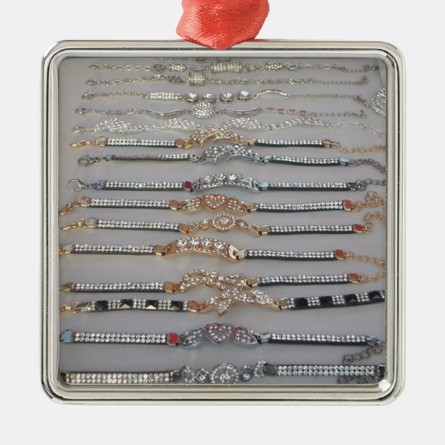 Schöne Sammlung von Diamind Jewels Herzdesign Silbernes Ornament (Vorne)