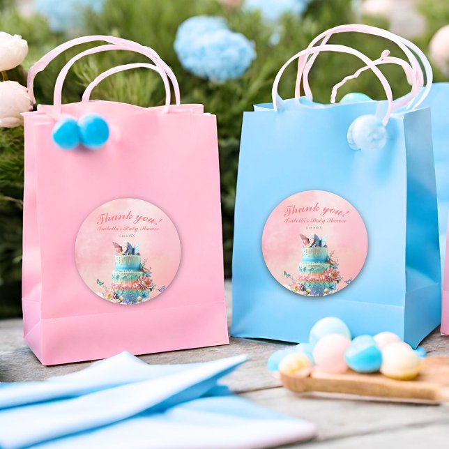 Schöne Schmetterlinge Twins Baby Dusche Runder Aufkleber (Twice the beauty, fluttering joy, twins adorned with butterfly love stickers.)