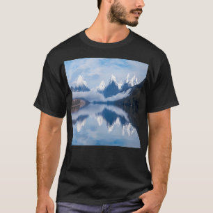 Schöne Schneeberge Landschaft aktiv T-Shirt