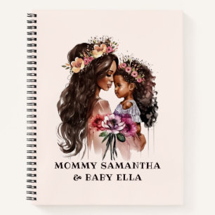 Schöne schwarze Mama und Tochter Notizbuch